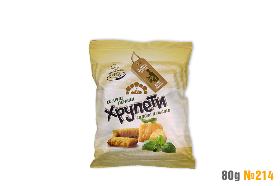 Crisps with cheese and pesto 2