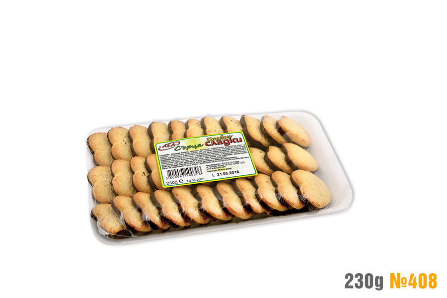Heart-shaped cookies 2