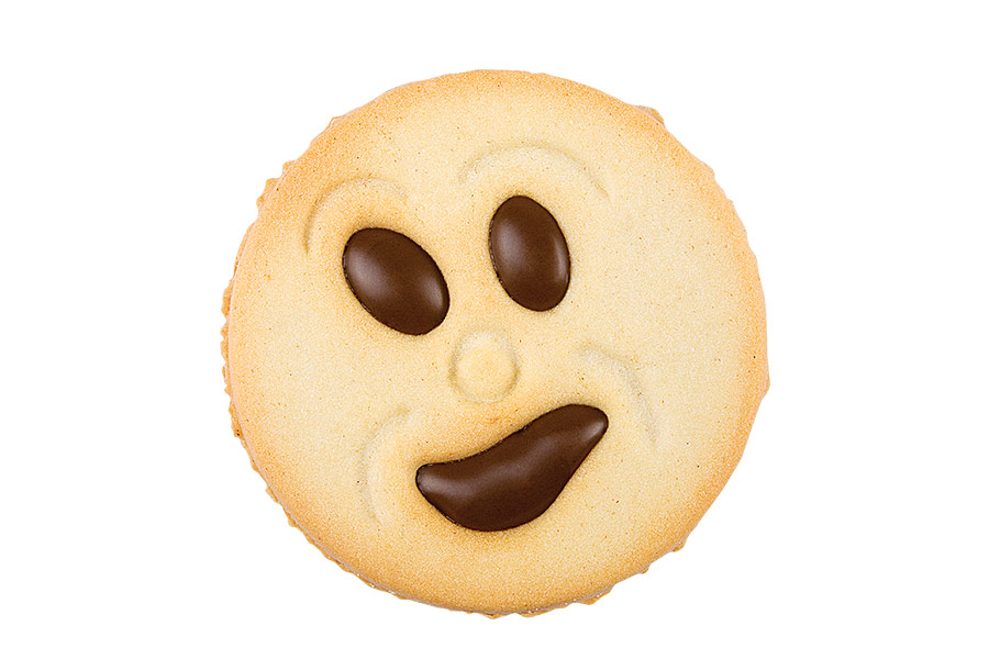 Smiley face sandwich cookies 1